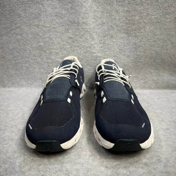 On Running Shoes Mens Size 9.5 Cloud 5 Navy Blue White Low Top Athletic Sneakers - Picture 2 of 10